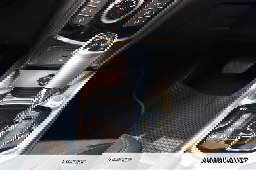 Ssangyong Tivoli usata a Verona (15)