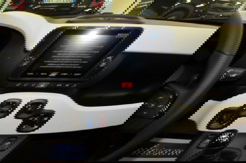 Fiat Panda nuova a Milano (6)