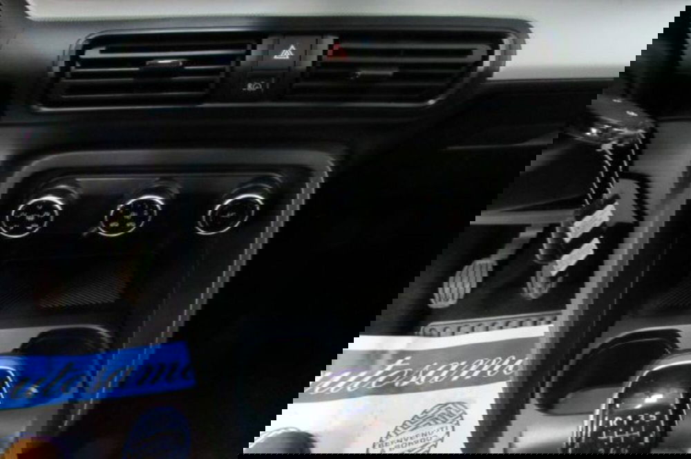 Citroen C3 nuova a Milano (10)