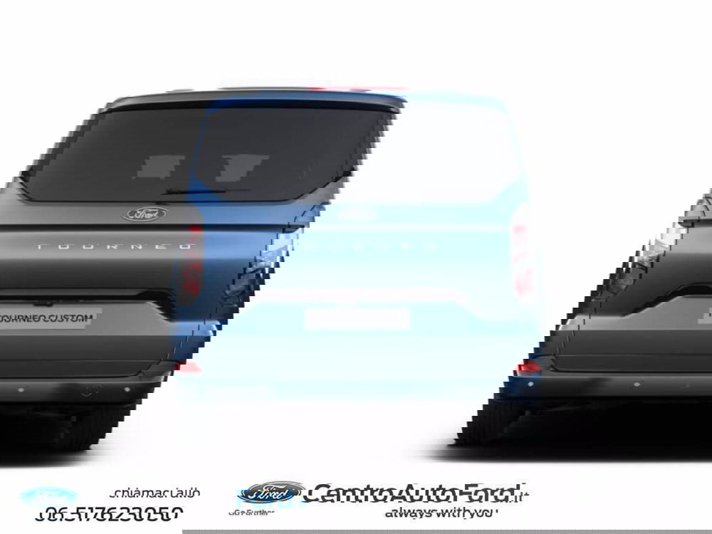 Ford Tourneo Custom nuova a Roma (4)