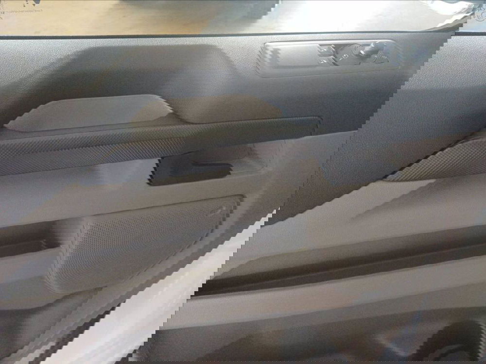 Ford Transit Custom  nuova a Milano (19)