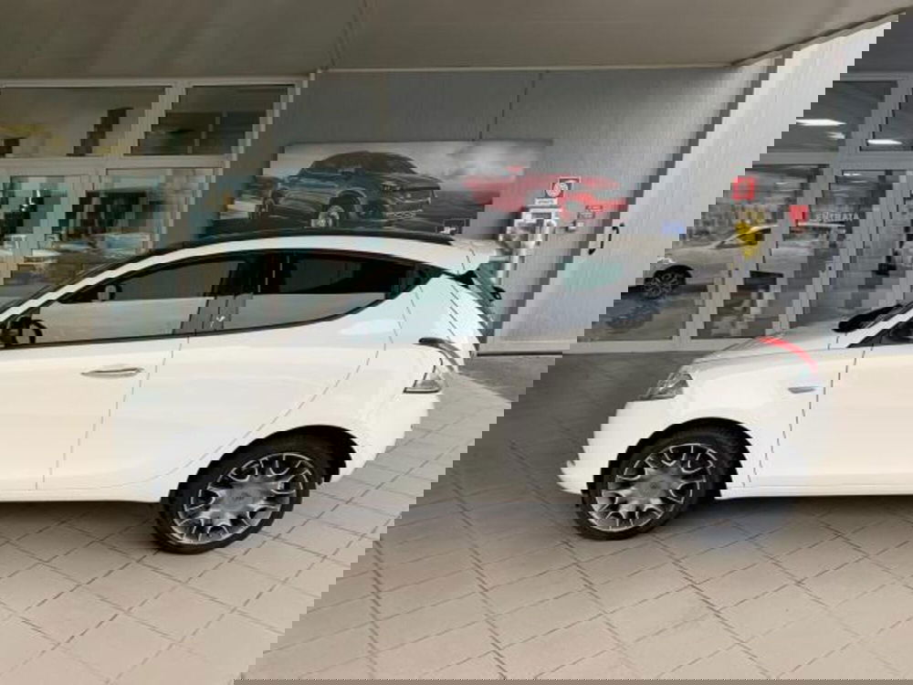 Lancia Ypsilon usata a Trieste (2)