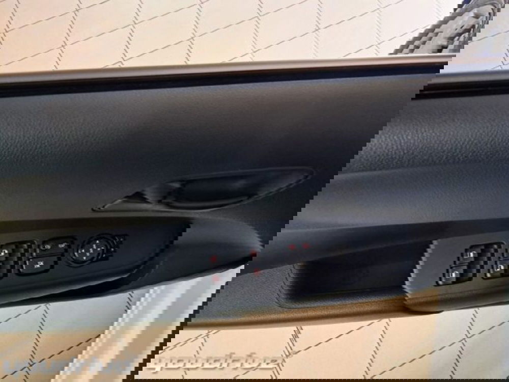 Kia Picanto nuova a Napoli (17)