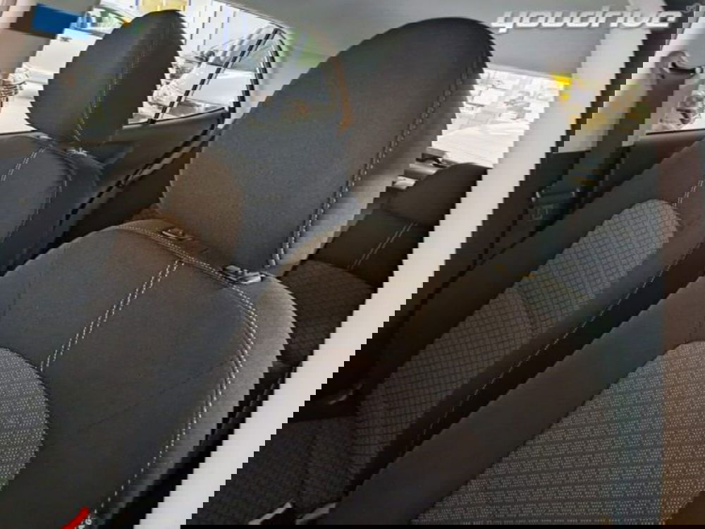 Kia Picanto nuova a Napoli (19)