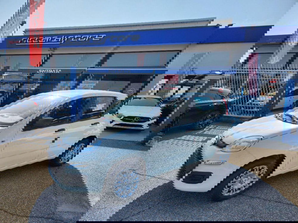 Fiat Panda nuova a Milano