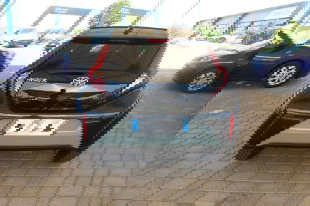 Toyota Aygo X nuova a Roma (3)