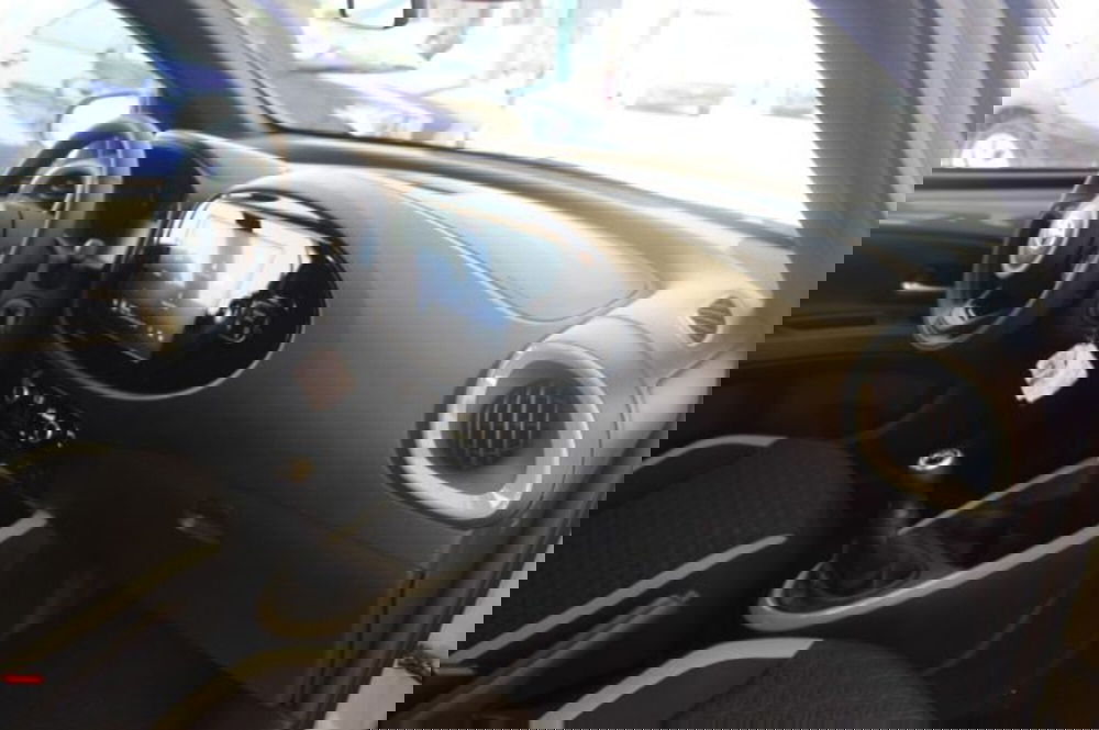 Toyota Aygo X nuova a Roma (7)