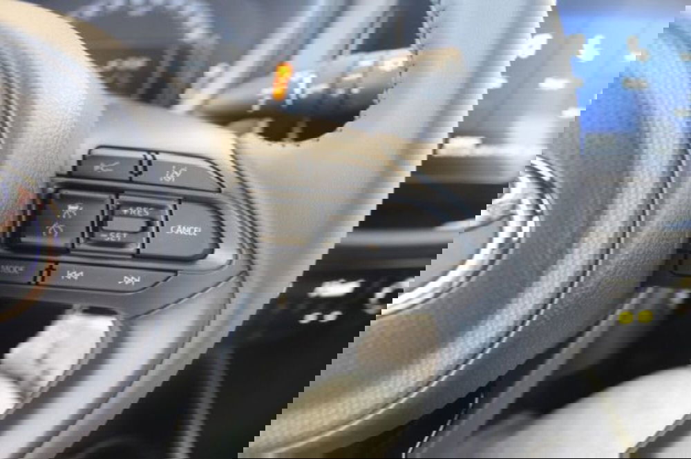 Toyota Aygo X nuova a Roma (17)