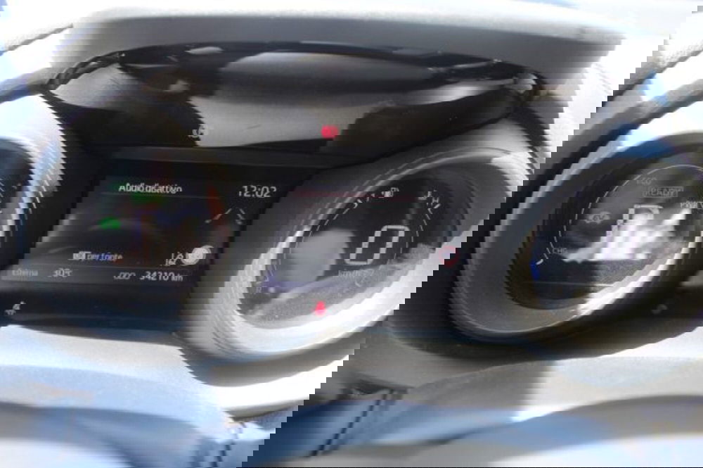 Toyota Yaris Cross nuova a Roma (13)