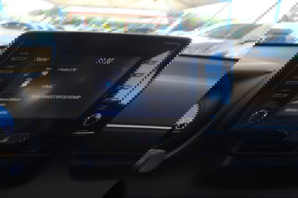 Toyota Yaris Cross nuova a Roma (17)