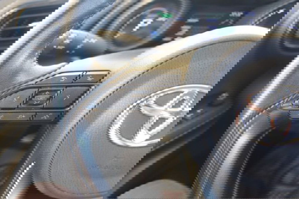 Toyota Yaris Cross nuova a Roma (20)