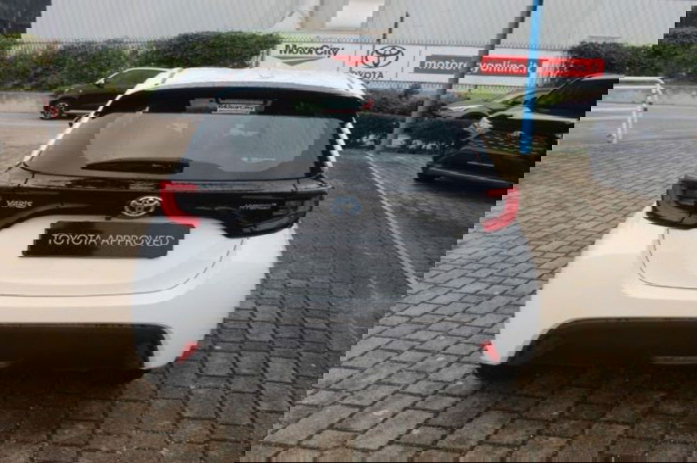 Toyota Yaris Cross usata a Roma (4)