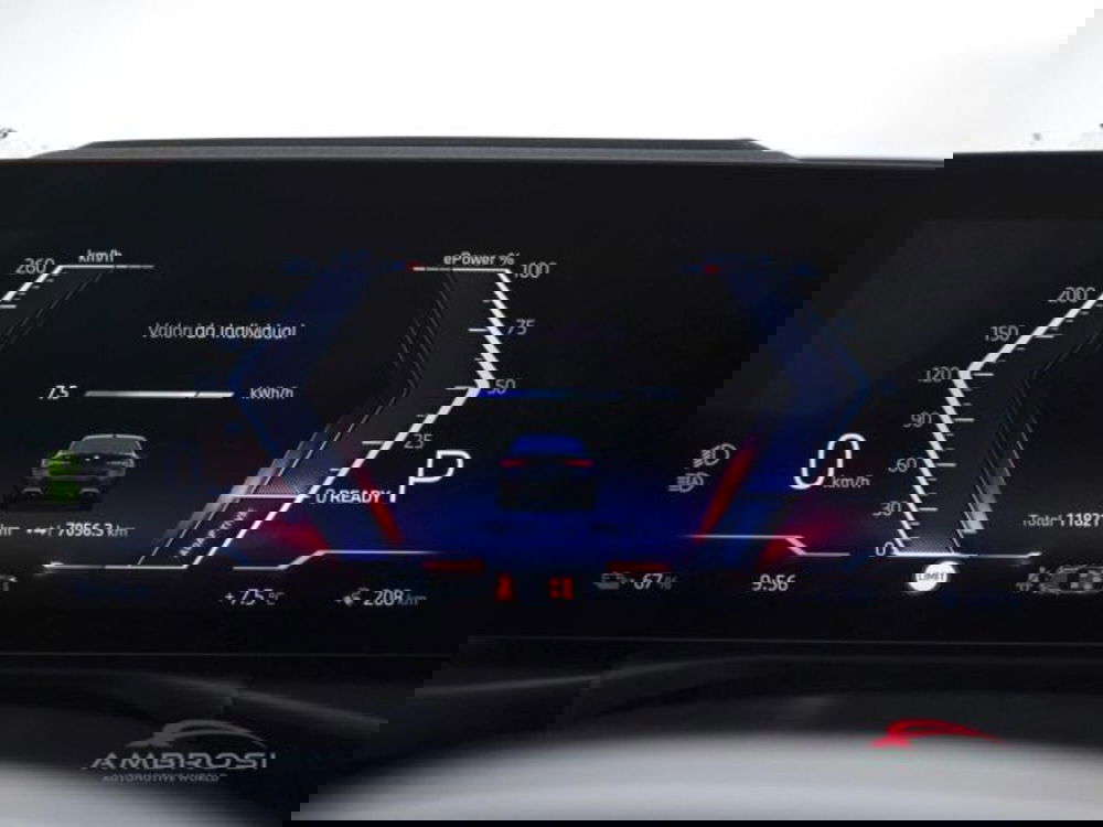 BMW i4 usata a Perugia (13)