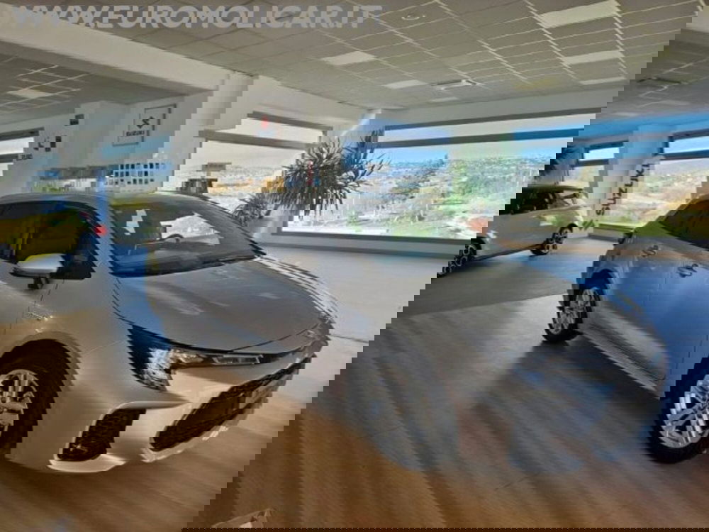 Suzuki Swace nuova a Campobasso (3)