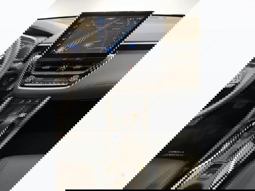 Toyota Corolla Cross Hybrid nuova a Monza e Brianza (13)