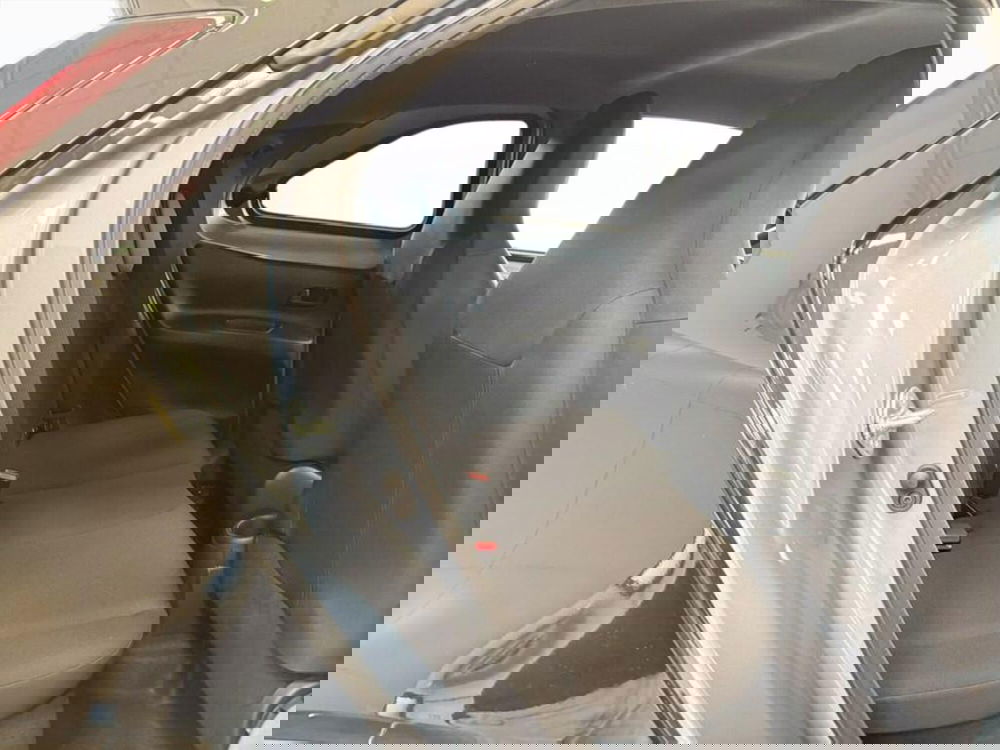 Toyota Aygo X nuova a Monza e Brianza (10)