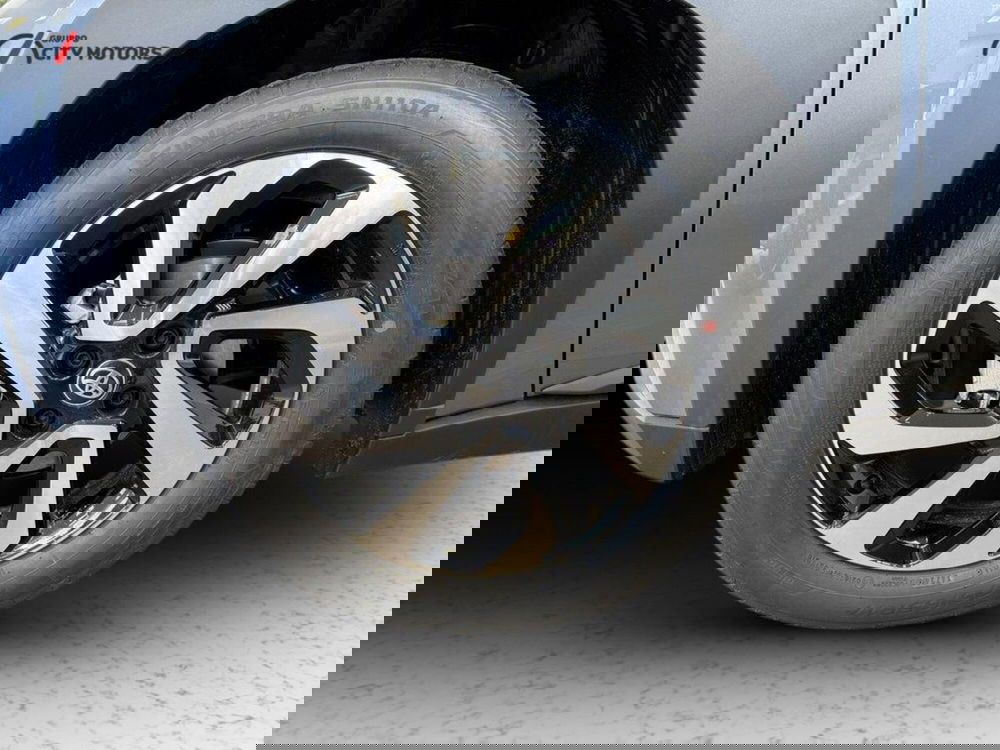 Toyota Aygo X nuova a Monza e Brianza (15)