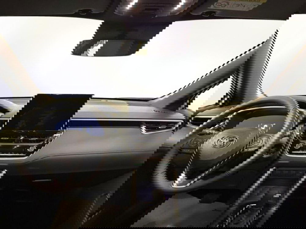 Toyota Corolla Cross Hybrid nuova a Monza e Brianza (8)