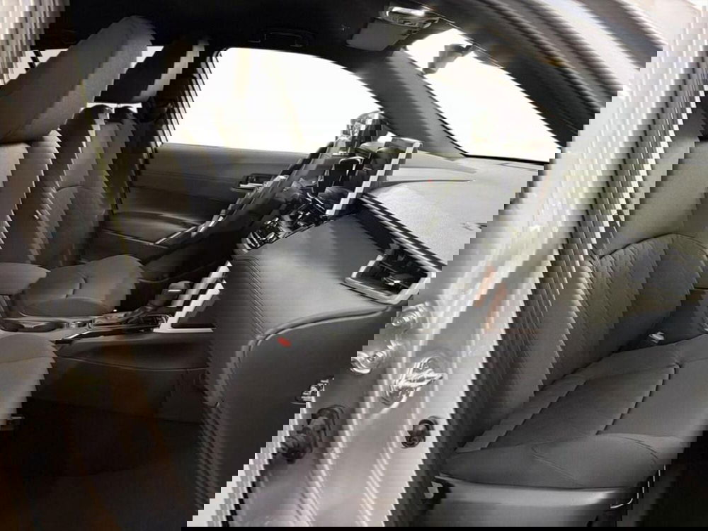 Toyota Corolla Cross Hybrid nuova a Monza e Brianza (9)