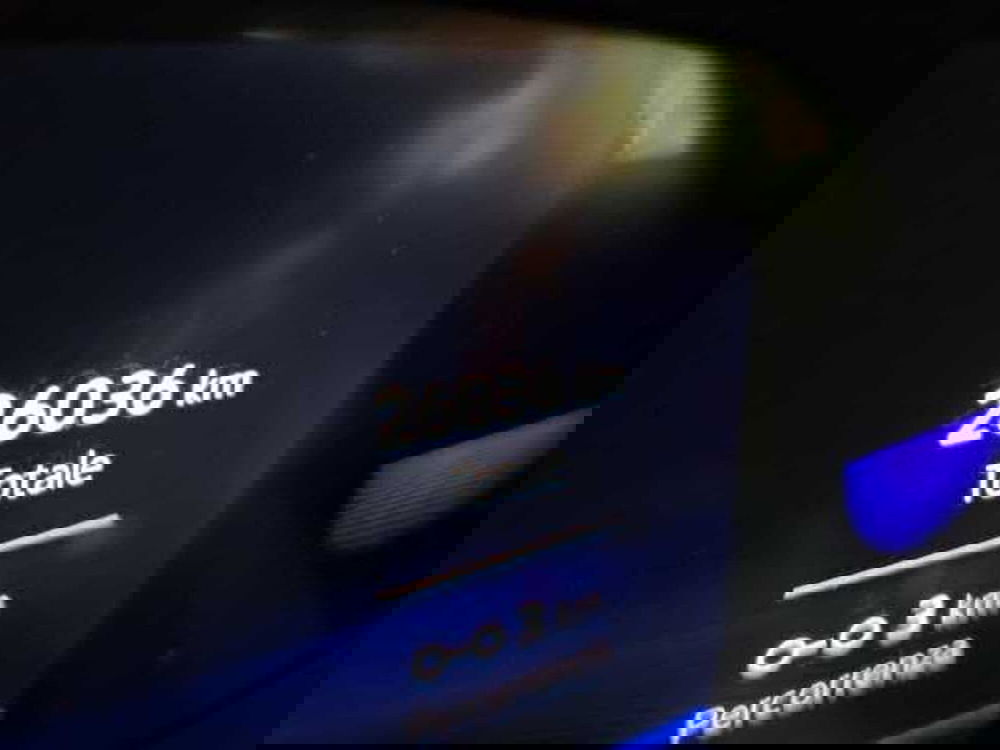 Volkswagen Taigo usata a Lecco (14)