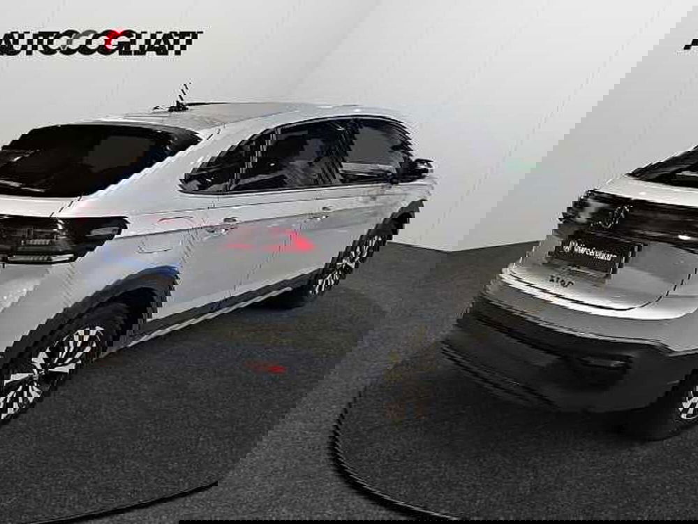 Volkswagen Taigo usata a Lecco (4)