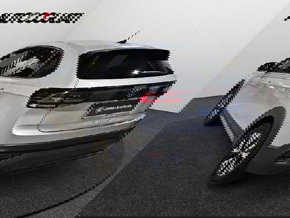 Volkswagen Taigo usata a Lecco (6)