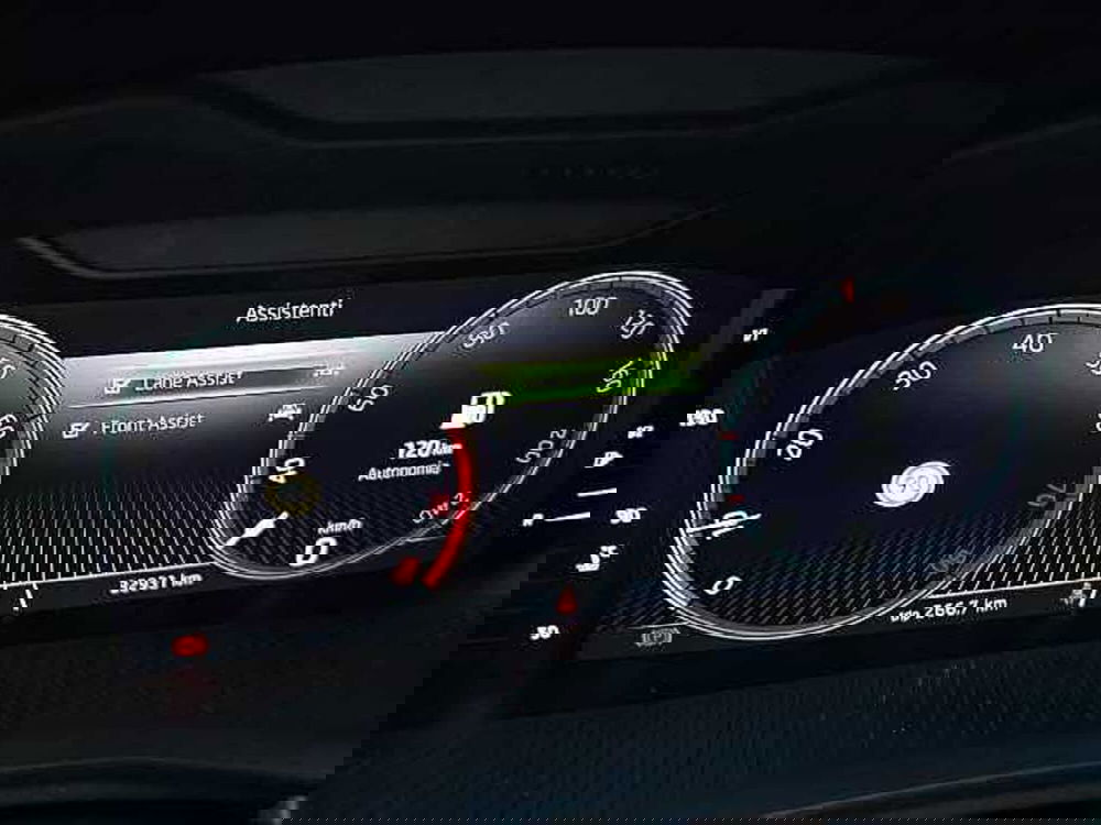 Skoda Kamiq usata a Lecco (17)