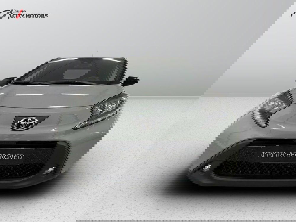 Toyota Aygo X nuova a Monza e Brianza (2)