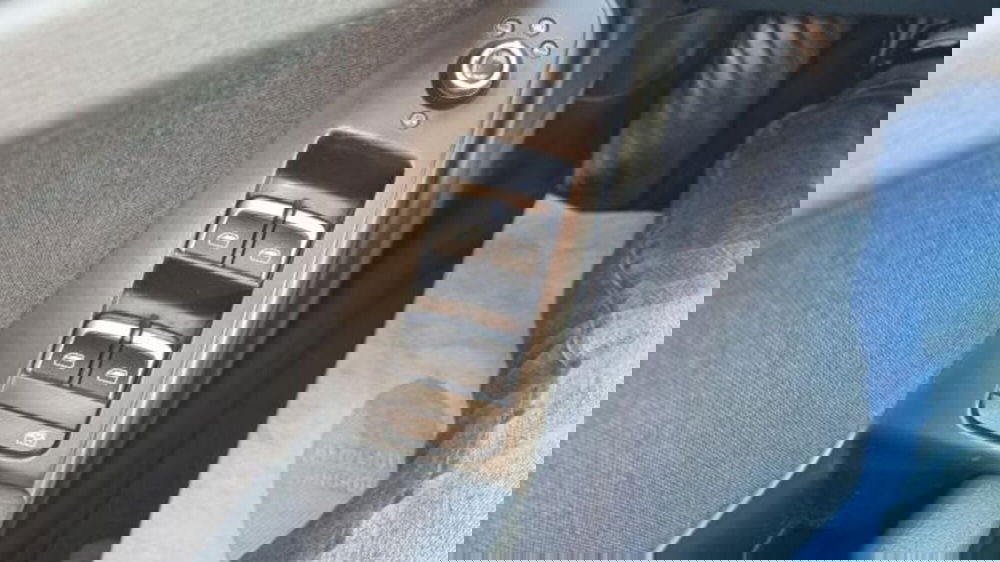 Audi A4 Avant usata a Savona (11)