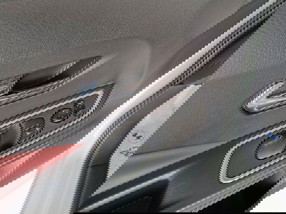 Nissan Micra usata a Ascoli Piceno (15)