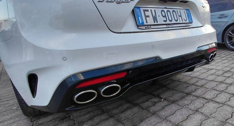 Kia Stinger usata a Cosenza (10)