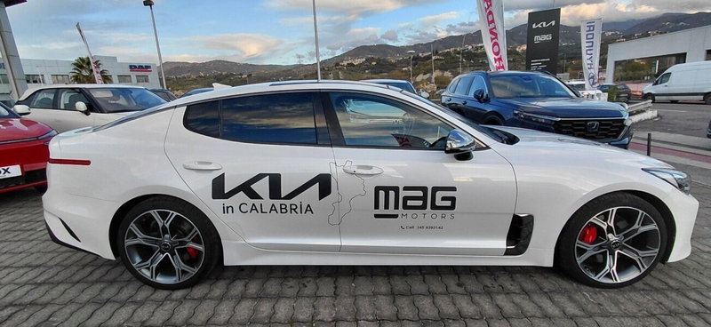 Kia Stinger usata a Cosenza (4)