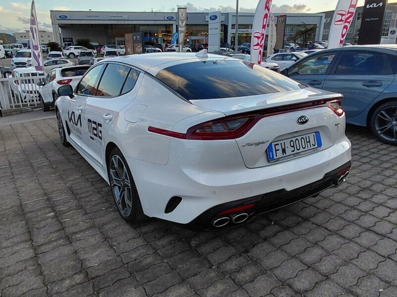 Kia Stinger usata a Cosenza (7)