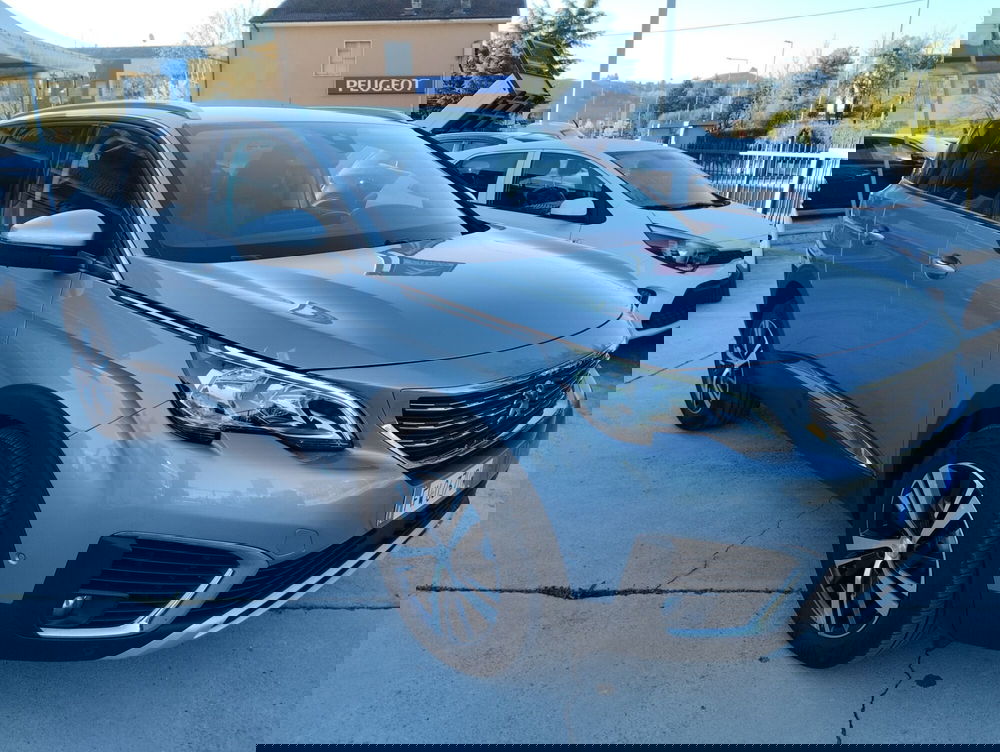 Peugeot 5008 usata a Asti (2)