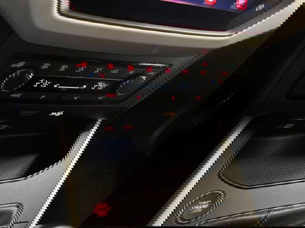 SEAT Arona usata a Bologna (20)