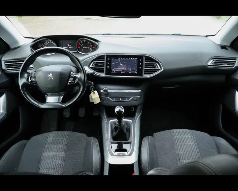 Peugeot 308 SW usata a Bologna (12)