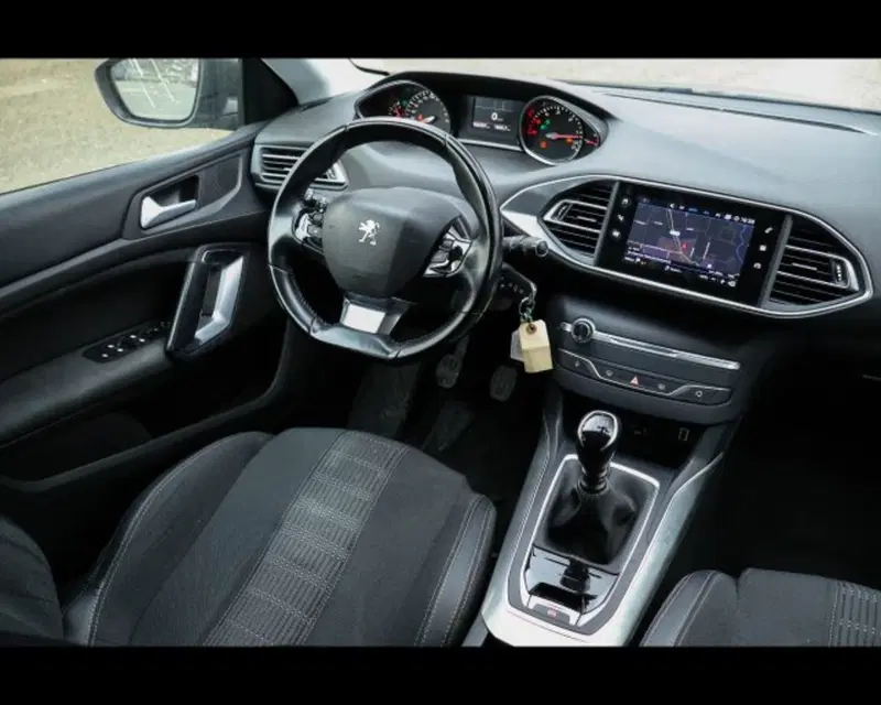 Peugeot 308 SW usata a Bologna (13)