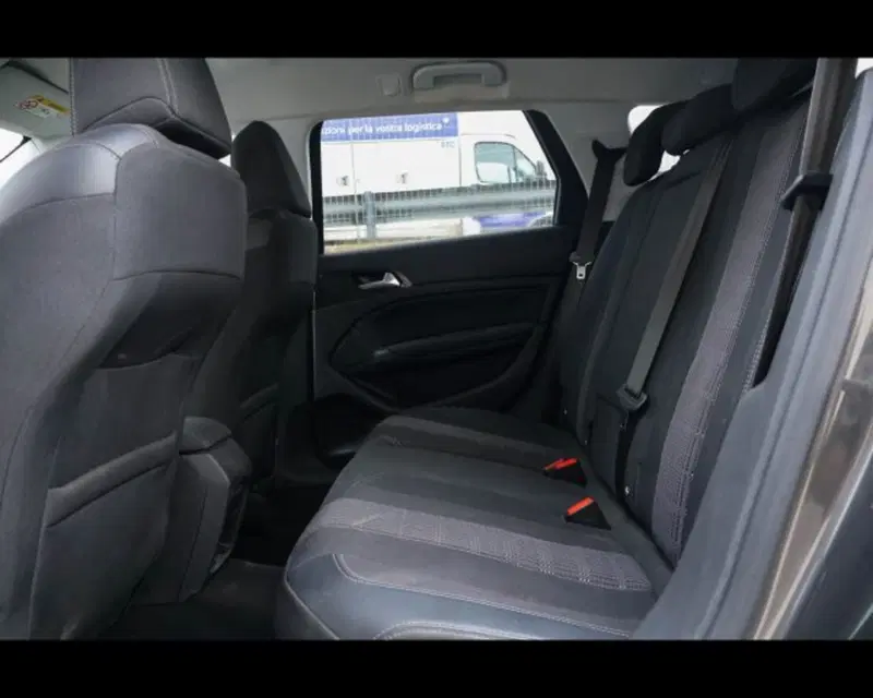 Peugeot 308 SW usata a Bologna (16)