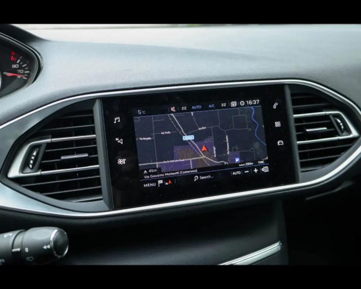 Peugeot 308 SW usata a Bologna (18)