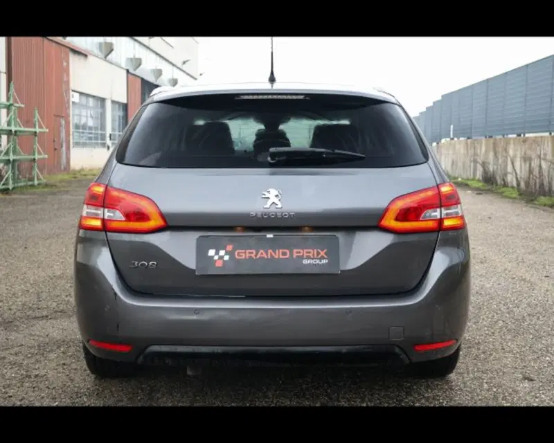 Peugeot 308 SW usata a Bologna (4)