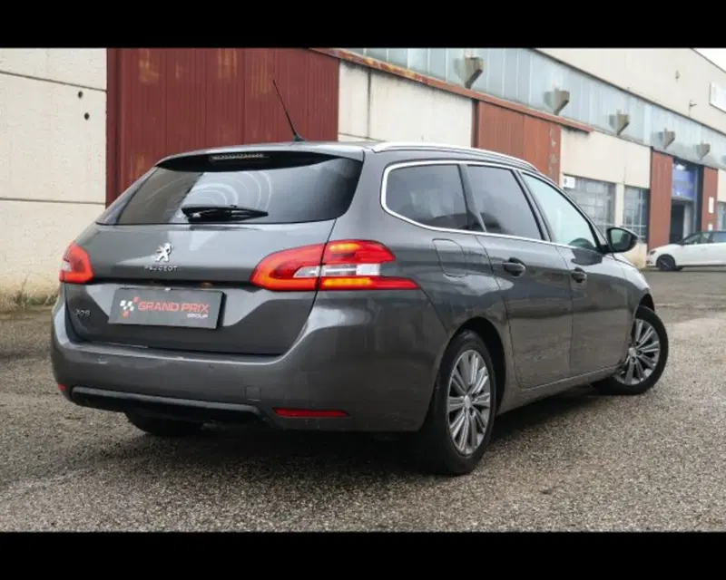 Peugeot 308 SW usata a Bologna (5)