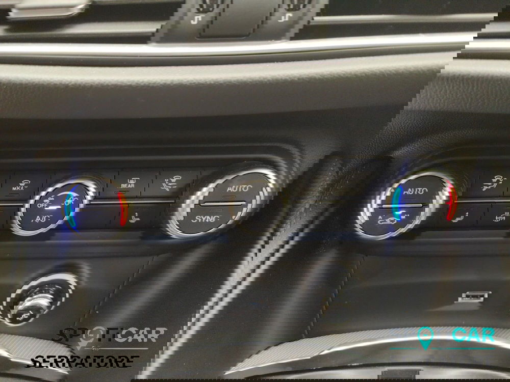 Alfa Romeo Stelvio usata a Como (16)