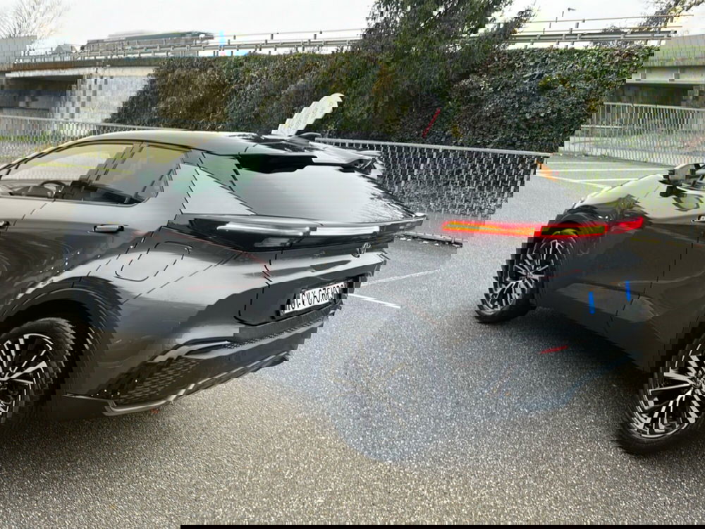 Toyota Toyota C-HR usata a Piacenza (5)