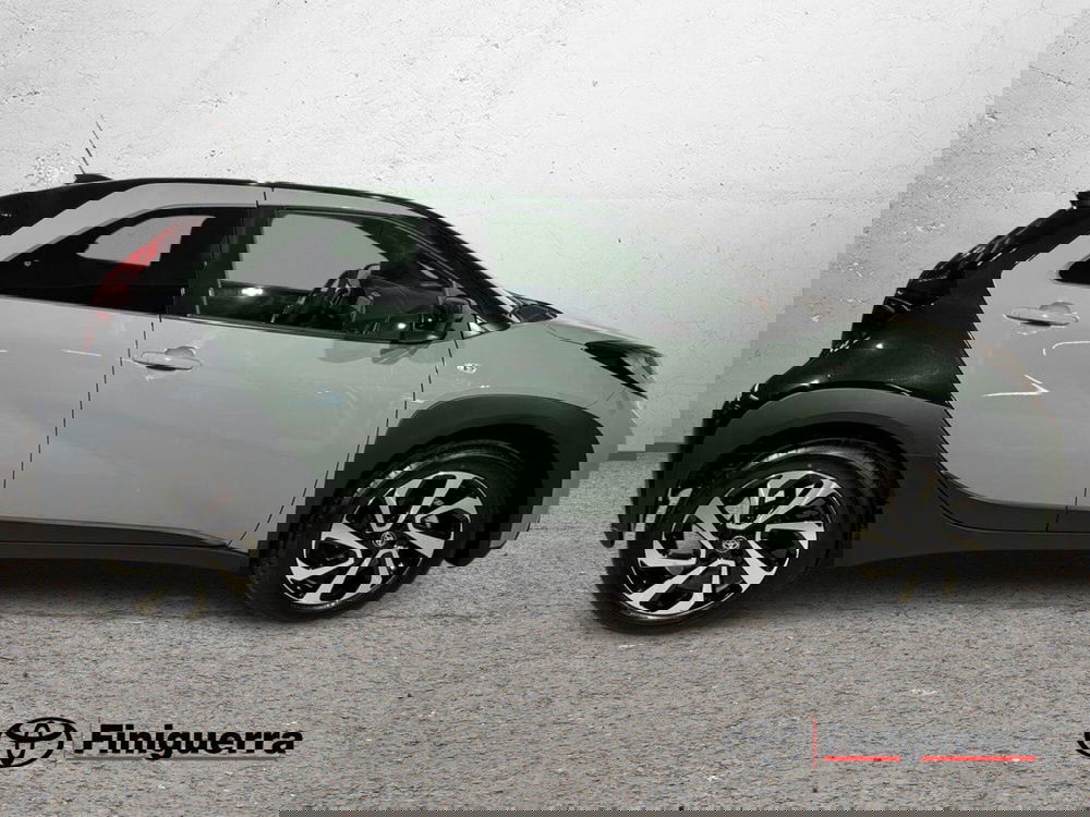 Toyota Aygo X nuova a Lecco (3)