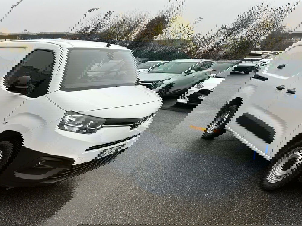 Toyota Proace City usata a Piacenza (8)