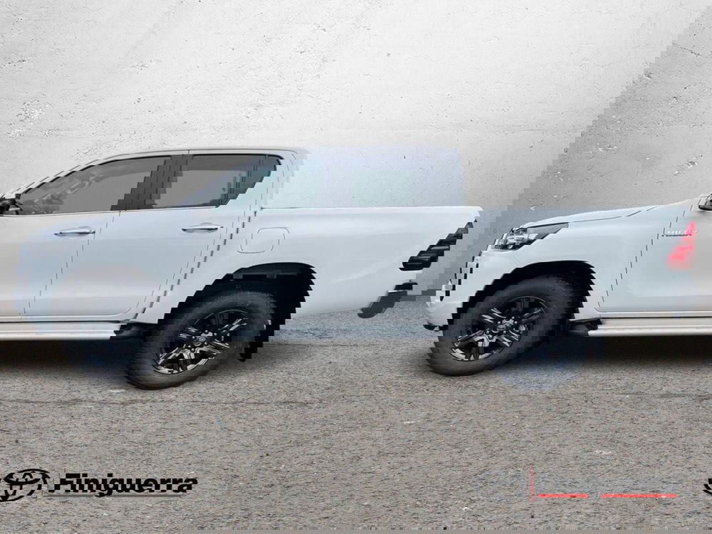 Toyota Hilux nuova a Lecco (6)