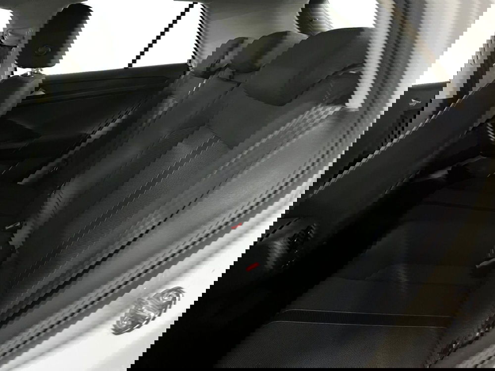 Volkswagen T-Roc usata a Modena (13)