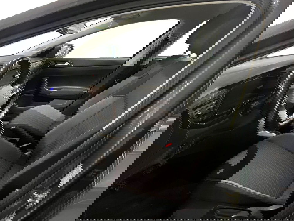 Volkswagen Taigo usata a Modena (9)