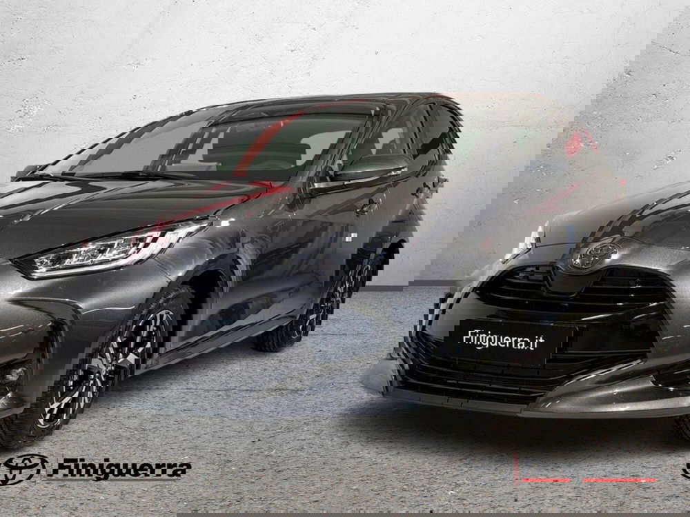 Toyota Yaris nuova a Lecco