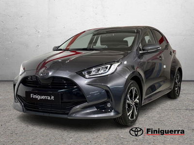 Toyota Yaris 1.5 Hybrid 5 porte Trend nuova a Civate